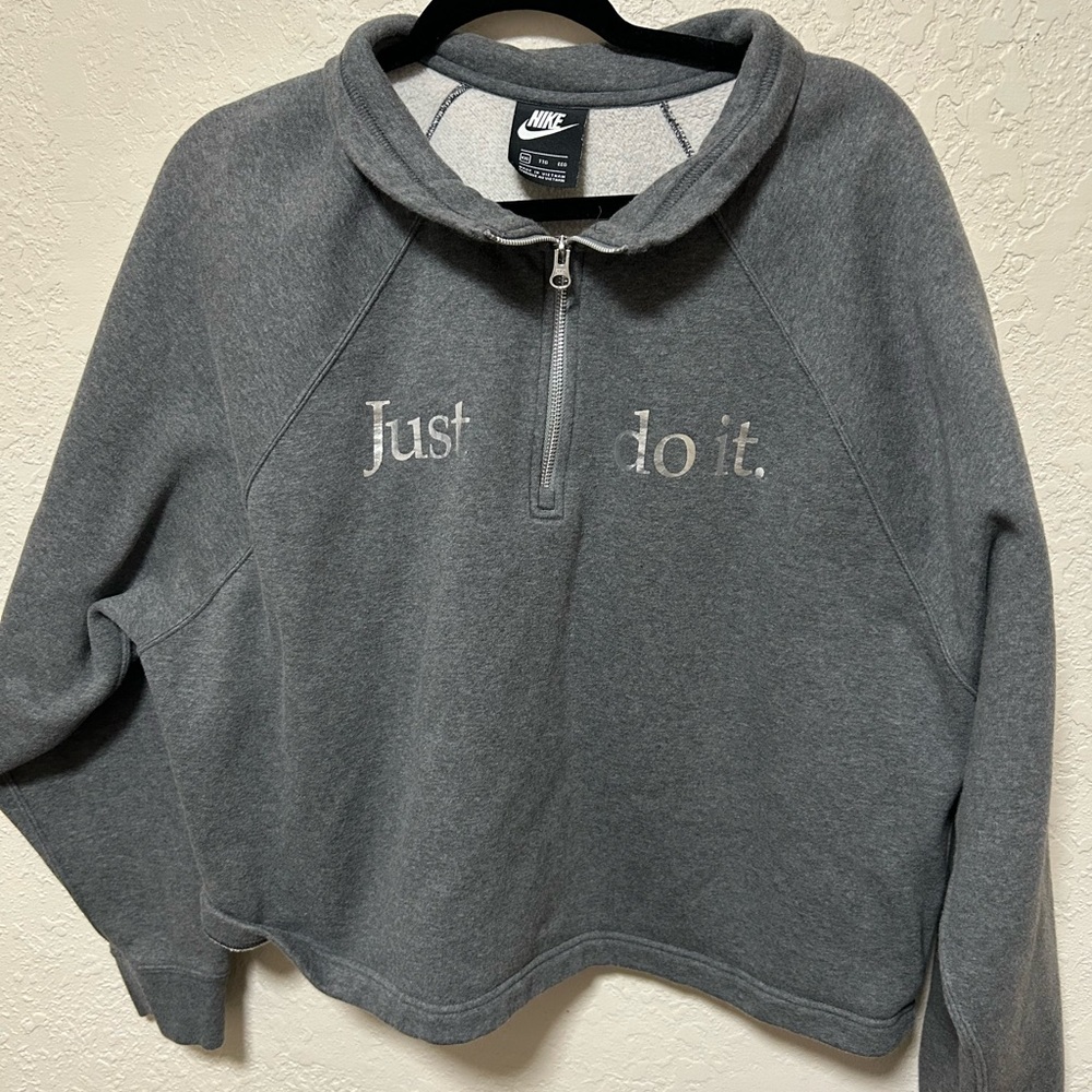 Nike Heather Gray Full-Zip Sweatshirt